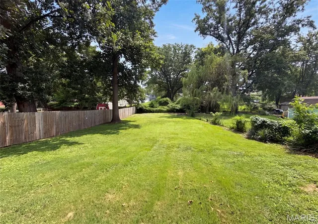 Photo 16 of Single family home for sale at 8606 Vasel Ave, Saint Louis, MO 63123 | MLS# MIS26050843 | Listing updated on 2026-10-07