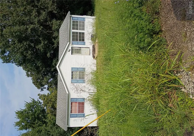Photo 3 of Sale Pending at 297 Vistaview Dr, Villa Ridge, MO 63089 | MLS# MIS26050854 | Listing updated on 2026-08-15
