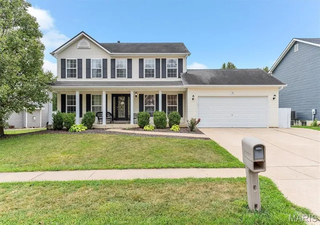 Photo 2 of Sale Pending at 524 Great Oaks Meadow Dr, Wentzville, MO 63385 | MLS# MIS26050869 | Listing updated on 2026-08-17