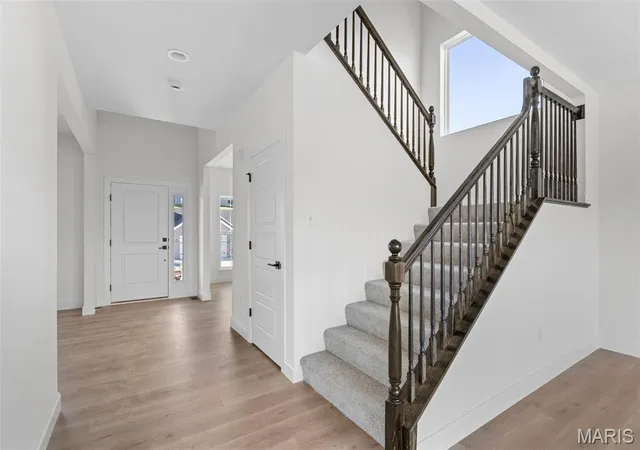 Photo 3 of Single family home for sale at 2 Sequoia At Post Farms Enclave, O'fallon, MO 63385 | MLS# MIS26050884 | Listing updated on 2026-09-30
