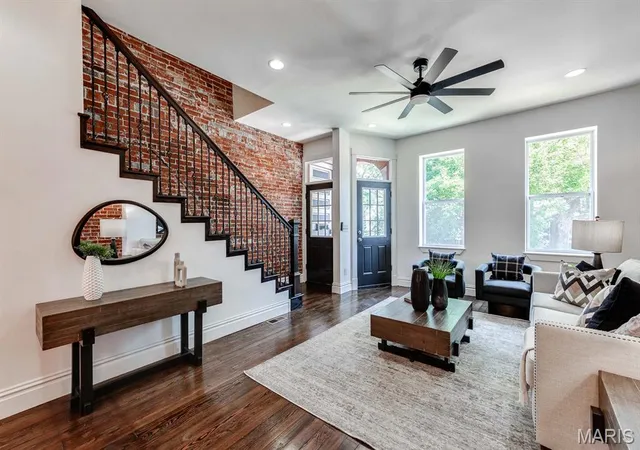Photo 3 of Single family home for sale at 3437 Nebraska Ave, Saint Louis, MO 63118 | MLS# MIS26050918 | Listing updated on 2026-10-08