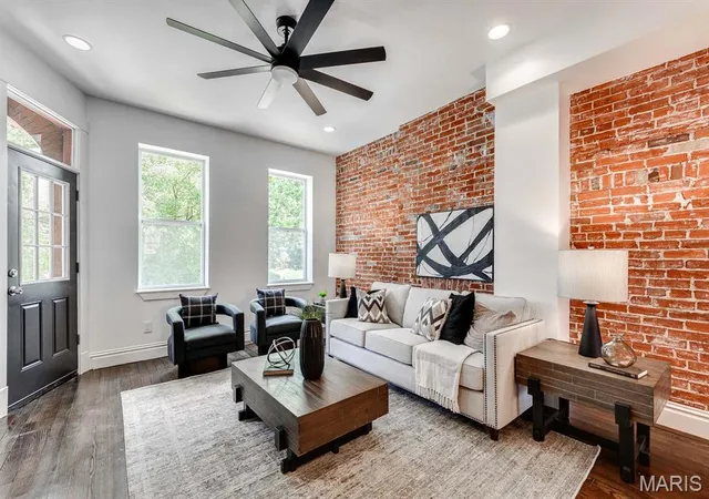 Photo 4 of Single family home for sale at 3437 Nebraska Ave, Saint Louis, MO 63118 | MLS# MIS26050918 | Listing updated on 2026-10-08