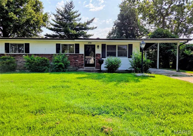 1st image of 1750 Beverly Dr, Florissant, MO 63031 | MLS# MIS26050940