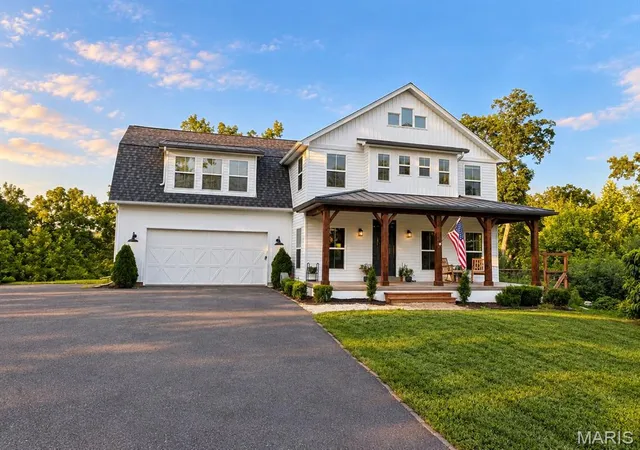 Single family home for sale at 272 Spring House Vly, Pacific, MO 63069 | MLS# MIS26050941