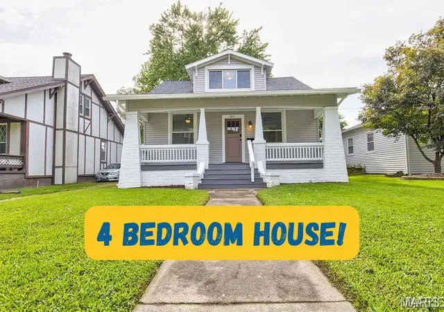 Photo 1 of Single family home for sale at 1211 Troy Rd, Edwardsville, IL 62025 | MLS# MIS26050943 | Listing updated on 2026-09-14