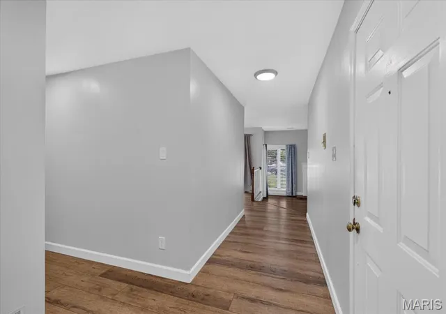 Photo 4 of Condo for sale at 1608 Lake Knoll Dr #1A, Lake Saint Louis, MO 63367 | MLS# MIS26050951 | Listing updated on 2026-10-05