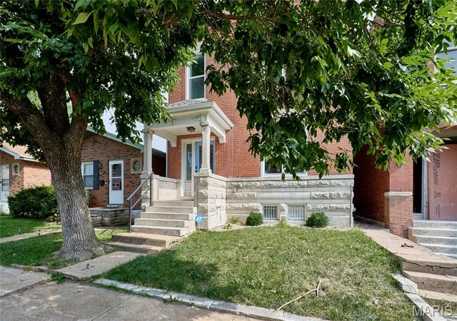 Photo 2 of Single family home for sale at 3007 Chippewa St, Saint Louis, MO 63118 | MLS# MIS26050953 | Listing updated on 2026-08-14