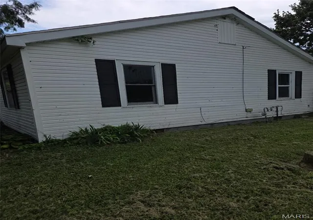 2nd image of 309 Edmondson St, Sikeston, MO 63801 | MLS# MIS26050955