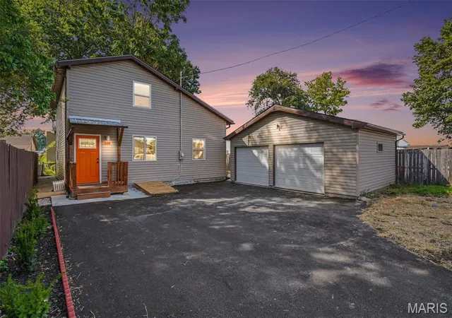 Photo 1 of Single family home for sale at 239 Dammert Ave, Saint Louis, MO 63125 | MLS# MIS26050956 | Listing updated on 2026-09-10