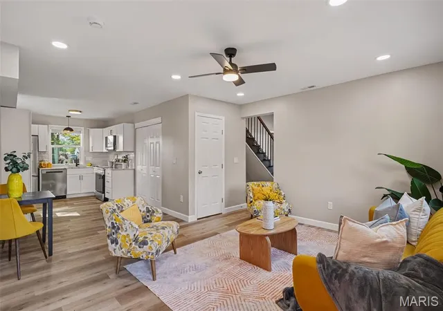 Photo 3 of Single family home for sale at 239 Dammert Ave, Saint Louis, MO 63125 | MLS# MIS26050956 | Listing updated on 2026-09-10