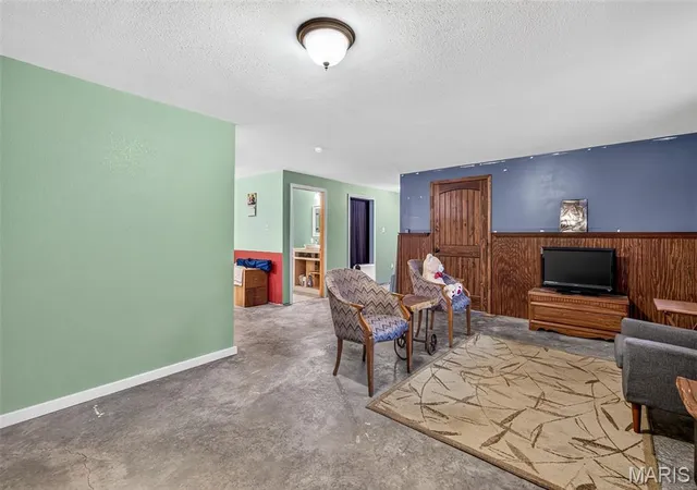 3rd image of 5972 Hwy E, Fredericktown, MO 63645 | MLS# MIS26050959