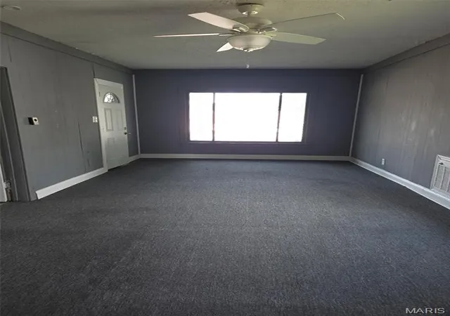 Photo 4 of Single family home for sale at 733 Matthews Ave, Sikeston, MO 63801 | MLS# MIS26050960 | Listing updated on 2026-08-28