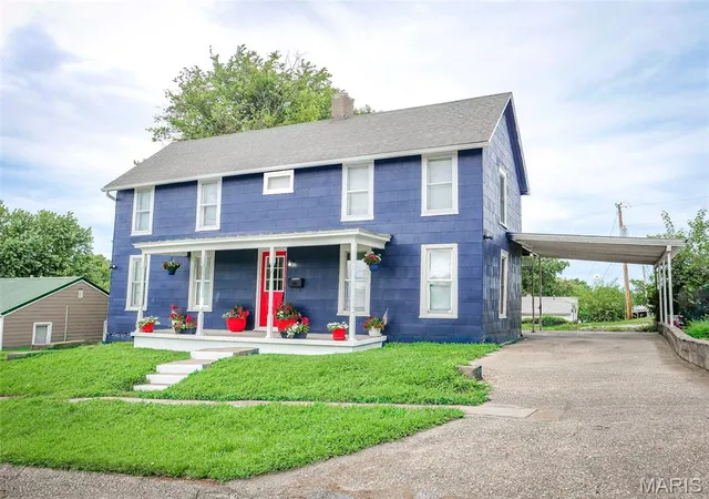 1st image of 416 W Church St, Palmyra, MO 63461 | MLS# MIS26050966