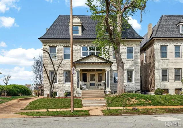 Single family home for sale at 5137 Washington Pl, Saint Louis, MO 63108 | MLS# MIS26050970