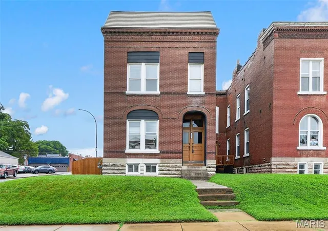 Photo 3 of Single family home for sale at 6827 Minnesota Ave, Saint Louis, MO 63111 | MLS# MIS26050974 | Listing updated on 2026-08-17