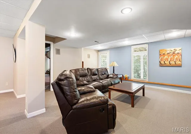 Photo 3 of Single family home for sale at 1131 Black Forest Dr, St Charles, MO 63301 | MLS# MIS26050978 | Listing updated on 2026-10-05
