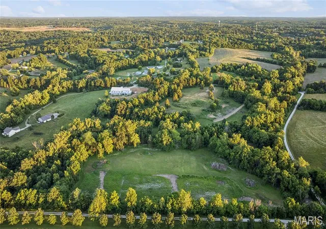 2nd image of 22245 Lix Rd, Warrenton, MO 63383 | MLS# MIS26050988