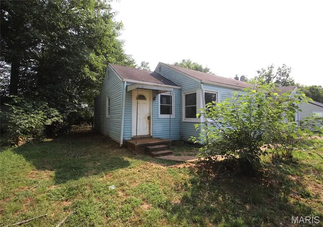 3rd image of 510 Yale St, Farmington, MO 63640 | MLS# MIS26050990