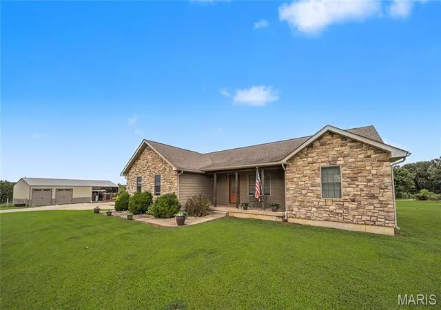 1st image of 18960 County Road 1000, Saint James, MO 65559 | MLS# MIS26051014