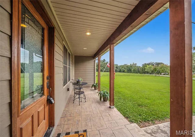 2nd image of 18960 County Road 1000, Saint James, MO 65559 | MLS# MIS26051014