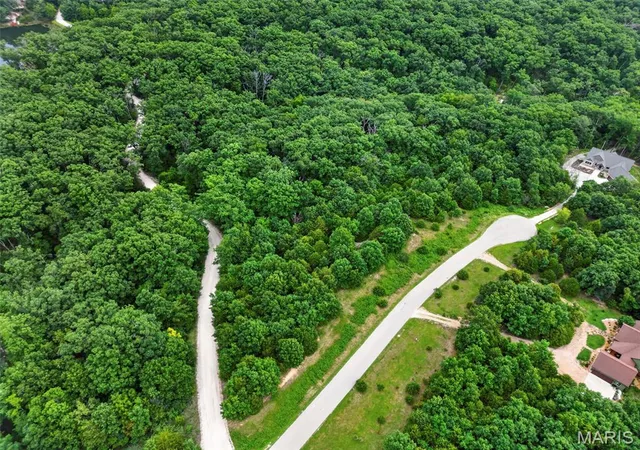 14th image of 2482 Alpine Summit Dr, Wright City, MO 63390 | MLS# MIS26051023