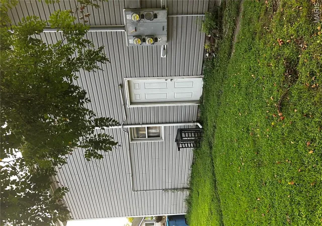7th image of 2704 Idaho Ave, Granite City, IL 62040 | MLS# MIS26051029