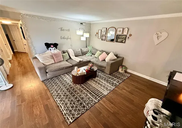 Photo 3 of Condo for sale at 4342 Forest De Ville Dr #G, Saint Louis, MO 63129 | MLS# MIS26051030 | Listing updated on 2026-09-15