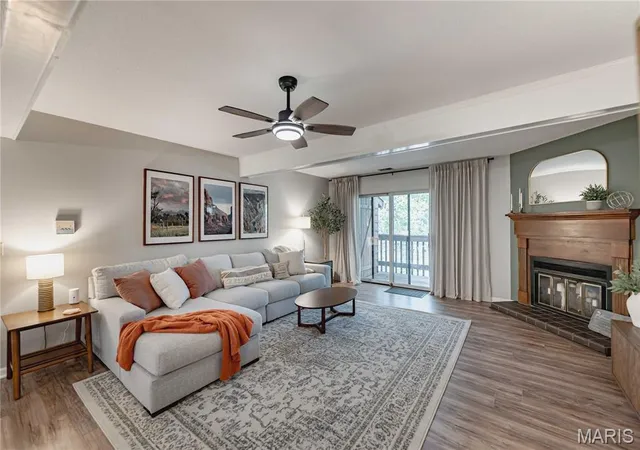 Photo 1 of Condo for sale at 15026 Baxter Village Dr #E, Chesterfield, MO 63017 | MLS# MIS26051032 | Listing updated on 2026-10-02