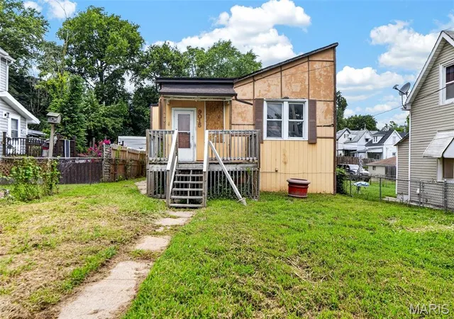 Photo 1 of Single family home for sale at 9015 S Broadway, Saint Louis, MO 63125 | MLS# MIS26051038 | Listing updated on 2026-08-11
