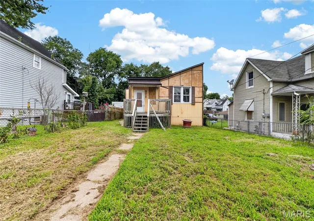 Photo 2 of Single family home for sale at 9015 S Broadway, Saint Louis, MO 63125 | MLS# MIS26051038 | Listing updated on 2026-08-11