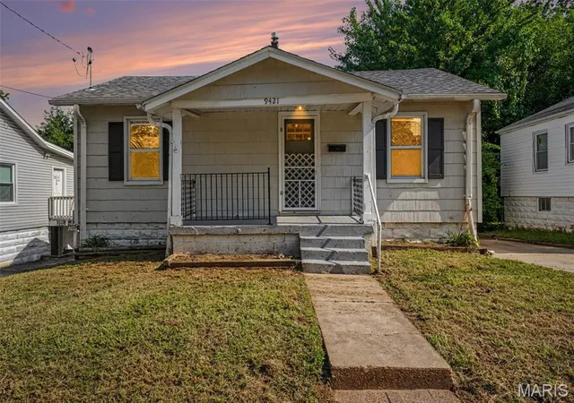Photo 1 of Single family home for sale at 9421 Chester Ave, Saint Louis, MO 63114 | MLS# MIS26051065 | Listing updated on 2026-09-14