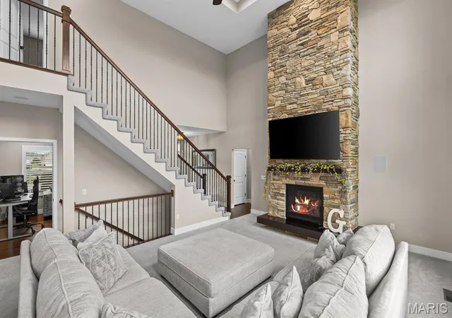 Photo 3 of Single family home for sale at 432 Flagstone Pass Dr, O Fallon, IL 62269 | MLS# MIS26051083 | Listing updated on 2026-10-22