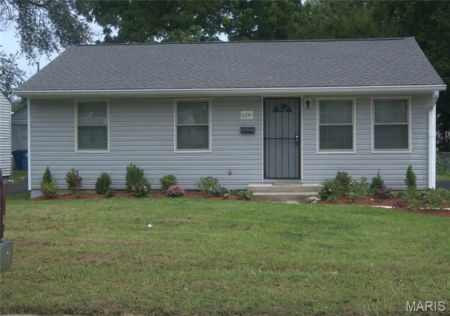 Photo 2 of Sale Pending at 6330 Washington Ave, Berkeley, MO 63134 | MLS# MIS26051092 | Listing updated on 2026-09-08
