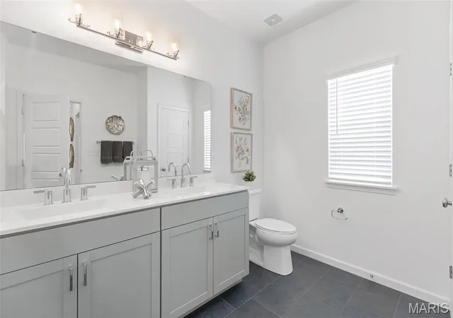 4th image of 2 Maple At Walnut Hills, Jefferson City, MO 65109 | MLS# MIS26051122