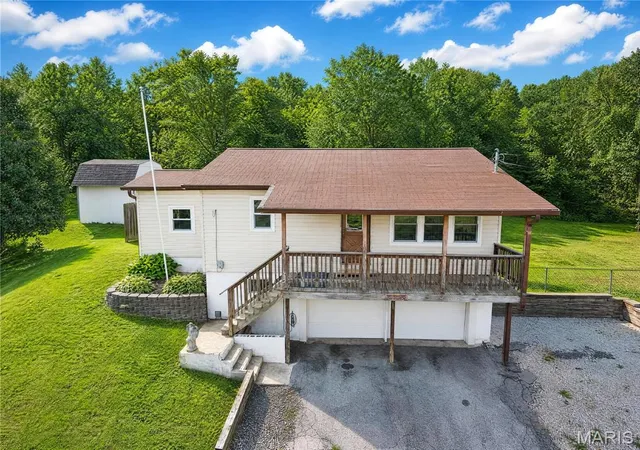 1st image of 1018 Top Dr, Arnold, MO 63010 | MLS# MIS26051123