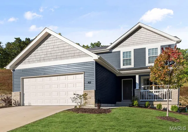 3rd image of 2 Berwick At Walnut Hills, Jefferson City, MO 65109 | MLS# MIS26051124