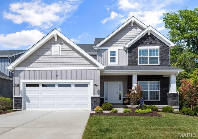 1st image of 2 Ashford At Walnut Hills, Jefferson City, MO 65190 | MLS# MIS26051129