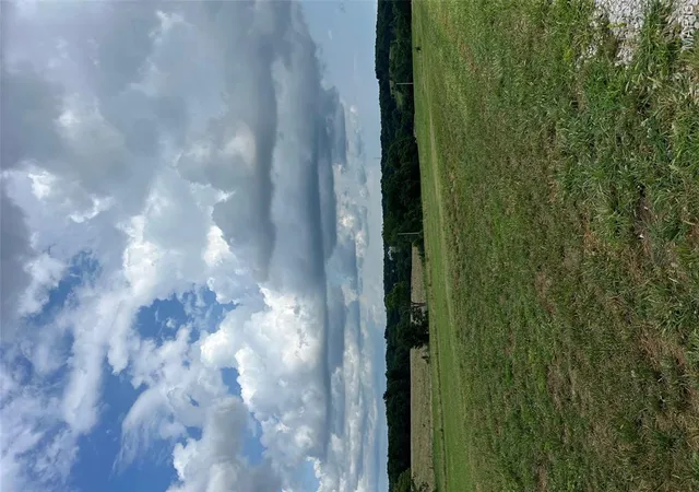 Photo 3 of Land for sale at Lot 29 Holt Farm Dr, Wentzville, MO 63385 | MLS# MIS26051131 | Listing updated on 2026-08-09