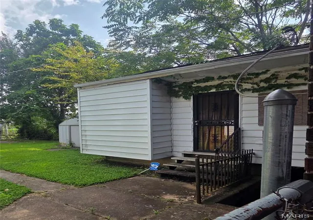 Photo 2 of Single family home for sale at 4705 Kossuth Ave, Saint Louis, MO 63115 | MLS# MIS26051150 | Listing updated on 2026-08-14