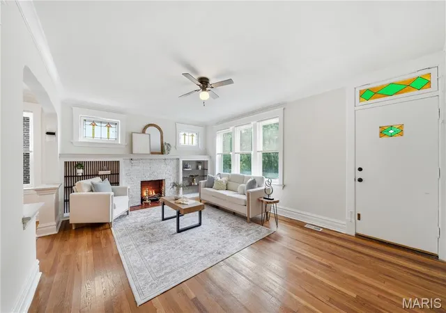 Photo 3 of Multi family home for sale at 4945 Sutherland Ave, Saint Louis, MO 63109 | MLS# MIS26051157 | Listing updated on 2026-08-24