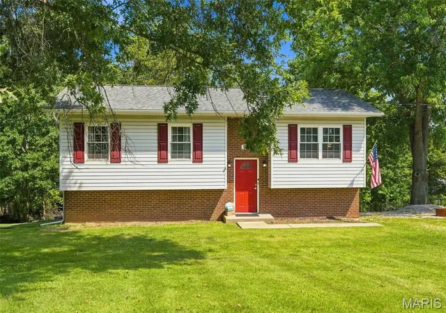 1st image of 313 Kronos Dr, De Soto, MO 63020 | MLS# MIS26051159