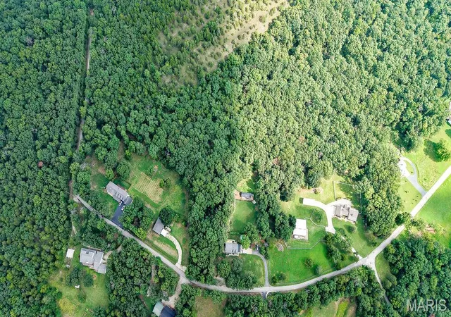 36th image of 2365 Rock N Horse Farms Dr, Festus, MO 63028 | MLS# MIS26051167