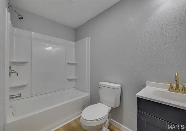 Photo 3 of Single family home for sale at 3037 Hwy 221, Doe Run, MO 63637 | MLS# MIS26051178 | Listing updated on 2026-09-07