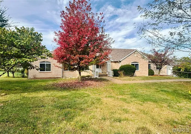 Photo 1 of Single family home for sale at 5541 Blackberry Ln, Washington, MO 63090 | MLS# MIS26051179 | Listing updated on 2026-10-28