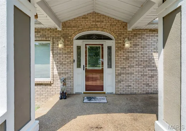 Photo 3 of Single family home for sale at 5541 Blackberry Ln, Washington, MO 63090 | MLS# MIS26051179 | Listing updated on 2026-10-01