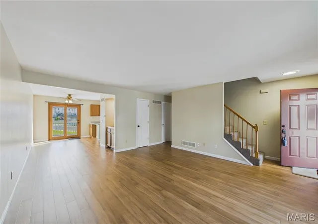 Photo 3 of Sale Pending at 3405 Sherman Park Dr #4C, Saint Charles, MO 63303 | MLS# MIS26051205 | Listing updated on 2026-08-31