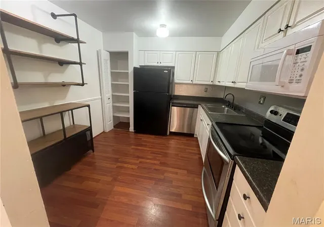 Photo 1 of Condo for sale at 2632 Park Ave #2632, Saint Louis, MO 63104 | MLS# MIS26051237 | Listing updated on 2026-08-11