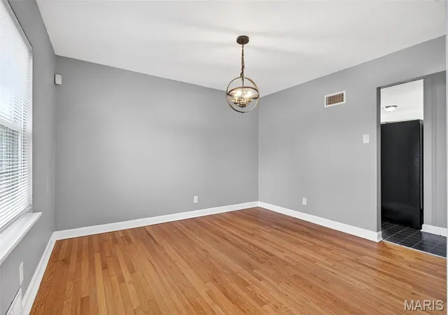Photo 3 of Single family home for sale at 4605 Nelson Dr, Saint Louis, MO 63121 | MLS# MIS26051255 | Listing updated on 2026-08-10