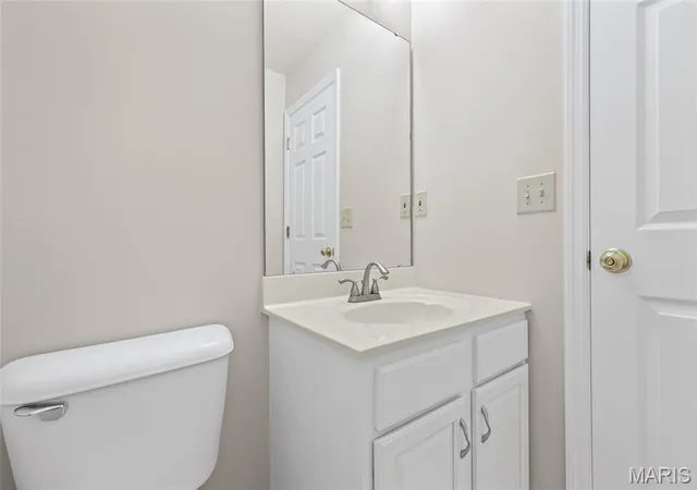Photo 4 of Single family home for sale at 1117 Spring Orchard Dr, O Fallon, MO 63368 | MLS# MIS26051259 | Listing updated on 2026-10-07