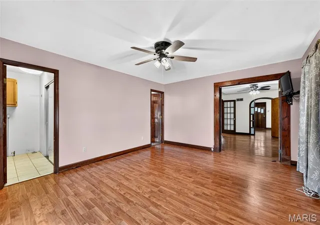 Photo 3 of Sale Pending at 5512 Kerth Rd, Saint Louis, MO 63128 | MLS# MIS26051268 | Listing updated on 2026-09-29